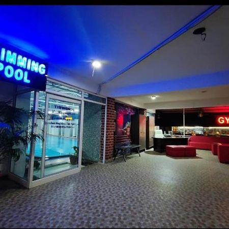 Hotel Maira Dehradun Luaran gambar