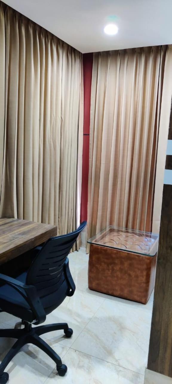 Hotel Maira Dehradun Luaran gambar